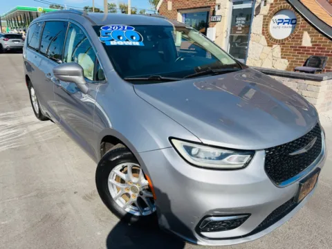 Photos of 2021 CHRYSLER PACIFICA TOURING L for sale in Highland, IN at Pro Auto Finance Highland