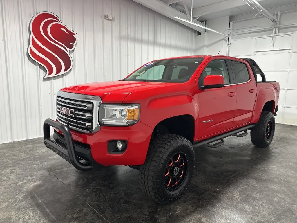 Red 2017 GMC Canyon SLE1 for sale in Evansville, IN