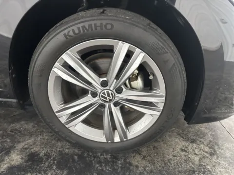 More photos of 2022 Volkswagen Jetta 1.5T SE at Integrity Motors Group, IN