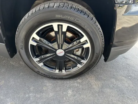 More photos of 2017 GMC Terrain SLE-2 at Integrity Motors Group, IN