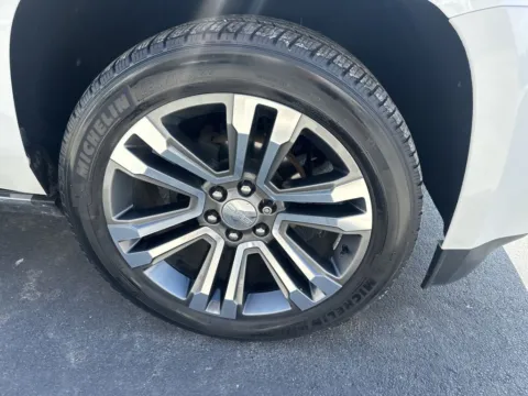 More photos of 2020 GMC Yukon Denali at Integrity Motors Group, IN