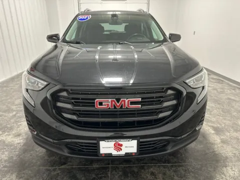 Photos of 2021 GMC Terrain SLE for sale in Evansville, IN at Integrity Motors Group