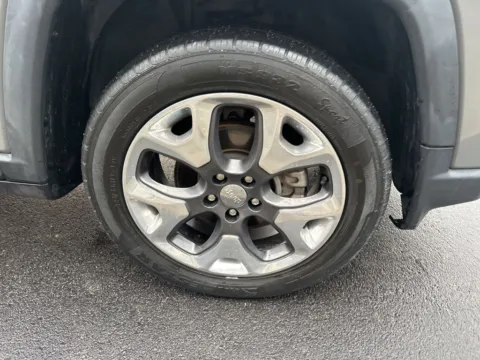 More photos of 2019 Jeep Compass Limited at Integrity Motors Group, IN