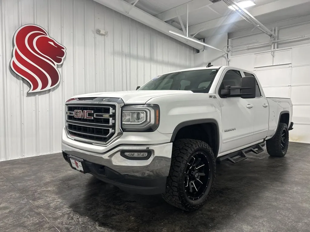 White 2019 GMC Sierra 1500 Limited SLE for sale in Evansville, IN