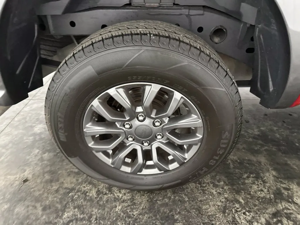 Ford Ranger photo 5