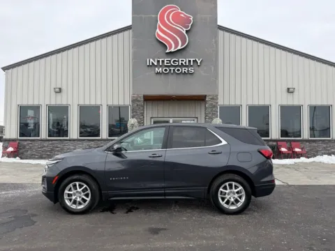 Gray 2022 Chevrolet Equinox LT for sale in Evansville, IN