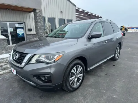 Photos of 2020 Nissan Pathfinder SV for sale in Evansville, IN at Integrity Motors Group