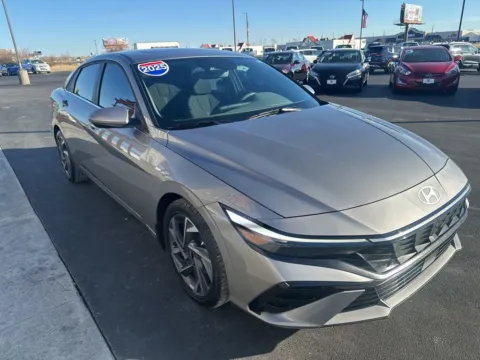 More photos of 2025 Hyundai Elantra SEL Convenience at Integrity Motors Group, IN