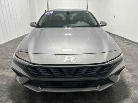 Photos of 2025 Hyundai Elantra SEL Convenience for sale in Evansville, IN at Integrity Motors Group
