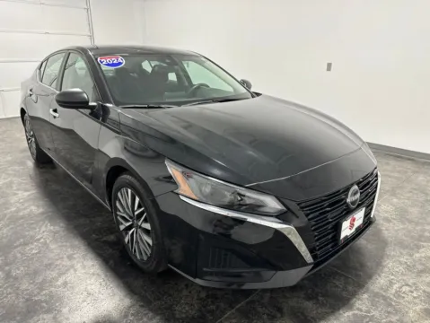 Another view of 2024 Nissan Altima 2.5 SV for sale in Evansville, IN at Integrity Motors Group
