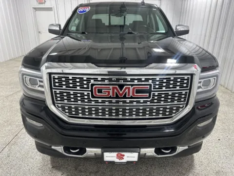 More photos of 2018 GMC Sierra 1500 Denali at Integrity Motors Group, IN