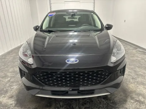 Photos of 2022 Ford Escape SE for sale in Evansville, IN at Integrity Motors Group