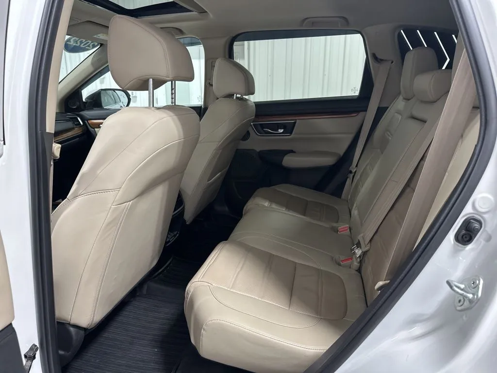2022 Honda CR-V Touring - Photo 12