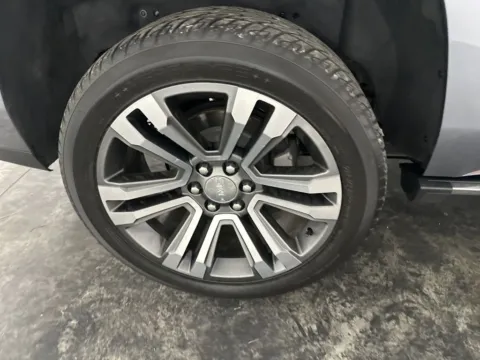 More photos of 2019 GMC Yukon Denali at Integrity Motors Group, IN