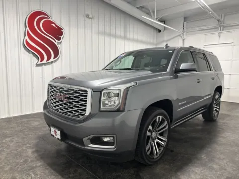 Silver 2019 GMC Yukon Denali for sale in Evansville, IN