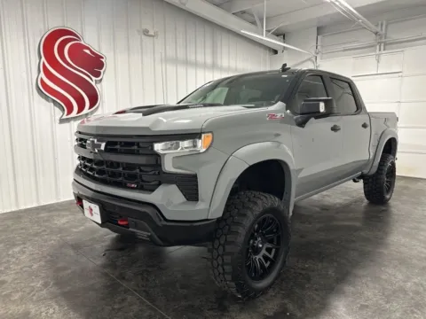 Gray 2024 Chevrolet Silverado 1500 LT Trail Boss for sale in Evansville, IN