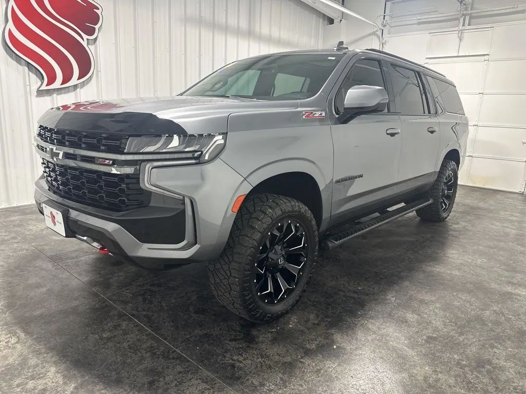 Unknown 2021 Chevrolet Suburban Z71 for sale in Evansville, IN