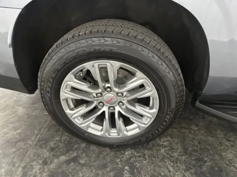 More photos of 2022 GMC Yukon XL SLE at Integrity Motors Group, IN