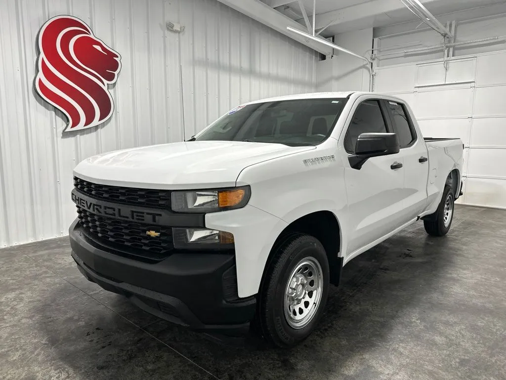 White 2020 Chevrolet Silverado 1500 WT for sale in Evansville, IN