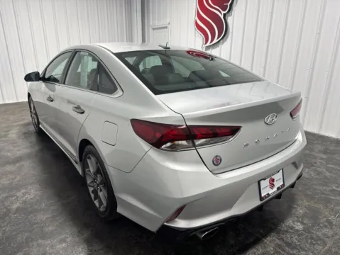 More photos of 2018 Hyundai Sonata Sport 2.0T at Integrity Motors Group, IN