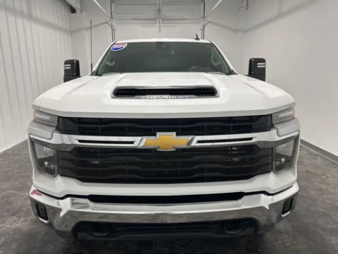 Photos of 2024 Chevrolet Silverado 2500HD LT for sale in Evansville, IN at Integrity Motors Group
