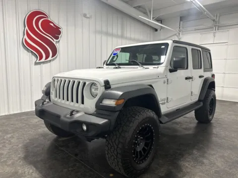 White 2020 Jeep Wrangler Unlimited Sport S for sale in Evansville, IN