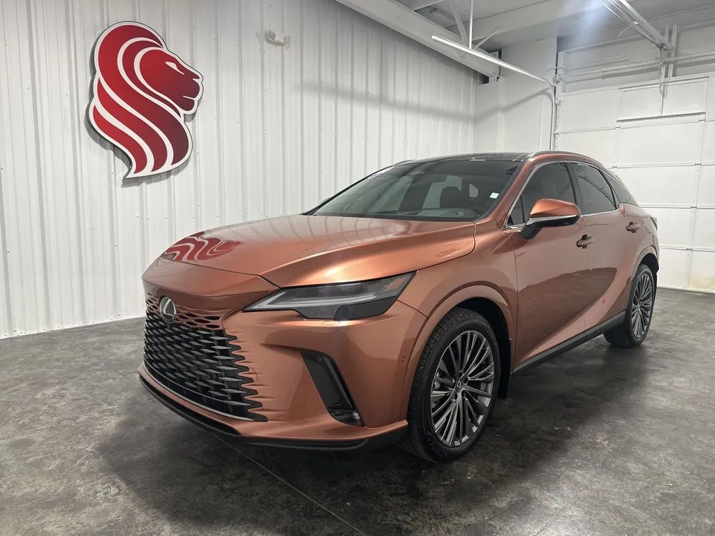 2024 Lexus RX 450h+ 450h+ Luxury AWD's photo
