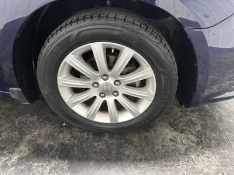 More photos of 2014 Chrysler 200 Limited at Integrity Motors Group, IN