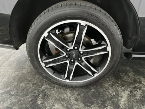 More photos of 2020 Ford Expedition Limited at Integrity Motors Group, IN