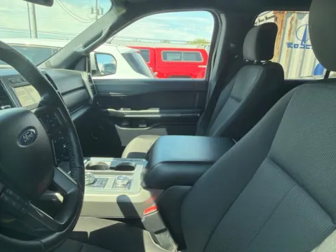 More photos of 2020 Ford Expedition XLT at Integrity Motors Group, IN