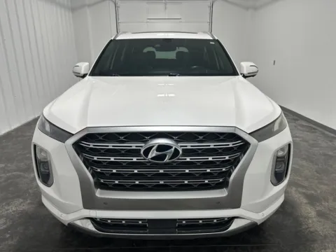 Photos of 2020 Hyundai Palisade Limited for sale in Evansville, IN at Integrity Motors Group