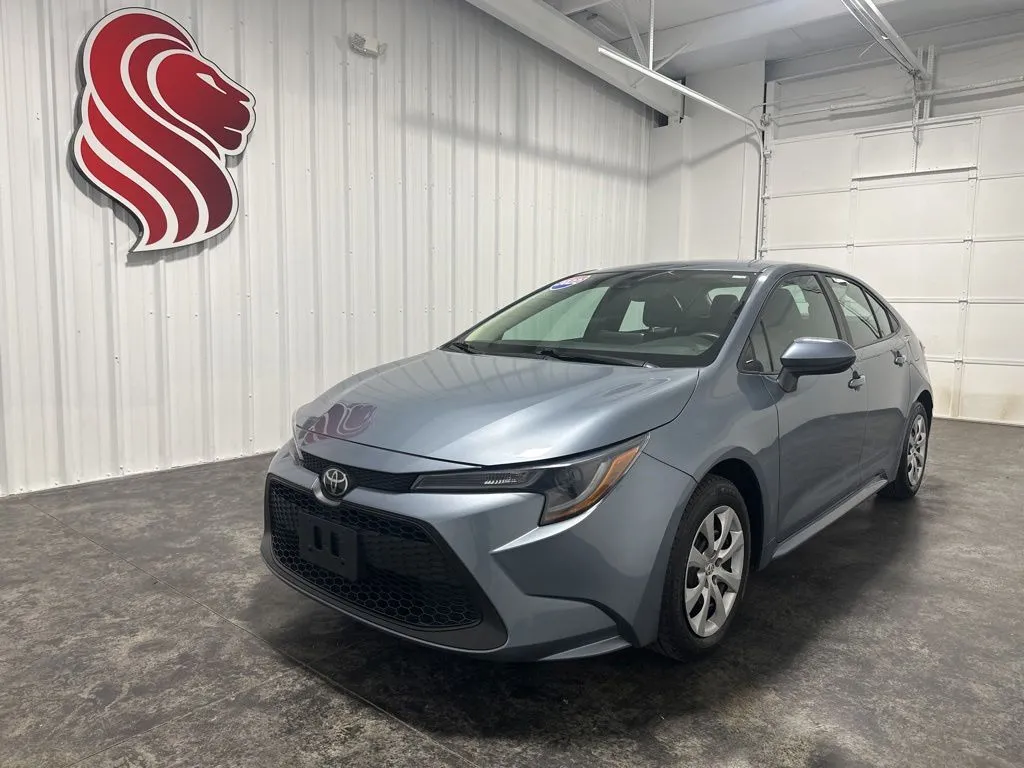 Gray 2022 Toyota Corolla LE for sale in Evansville, IN