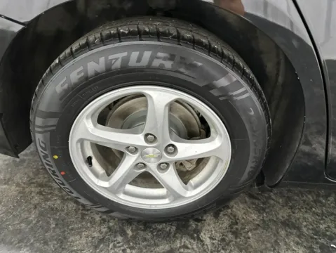 More photos of 2017 Chevrolet Malibu LS at Integrity Motors Group, IN