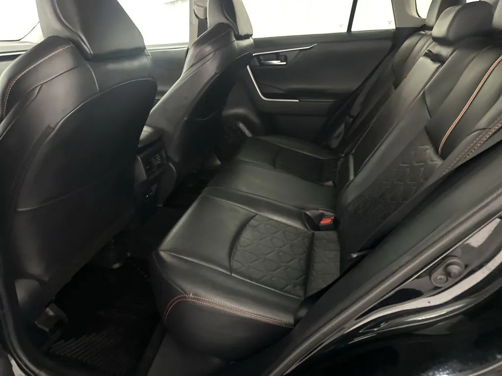 2021 Toyota RAV4 Adventure - Photo 13