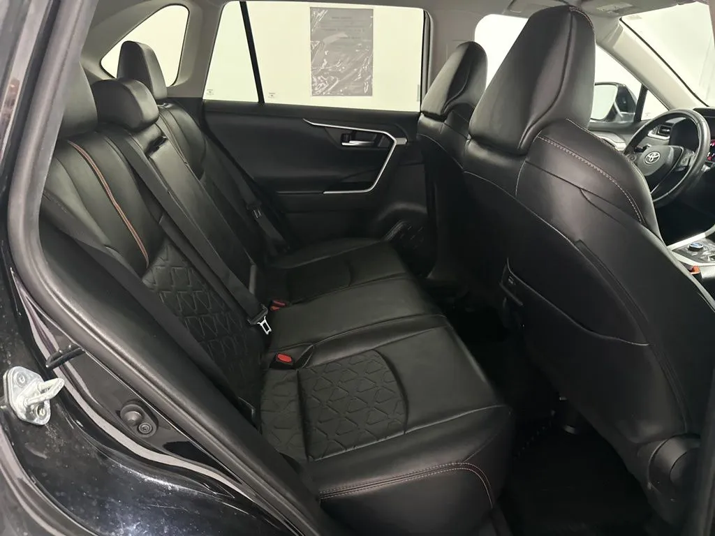 2021 Toyota RAV4 Adventure - Photo 22