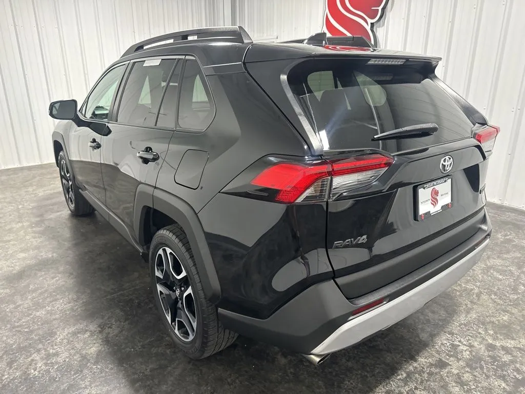 2021 Toyota RAV4 Adventure - Photo 8