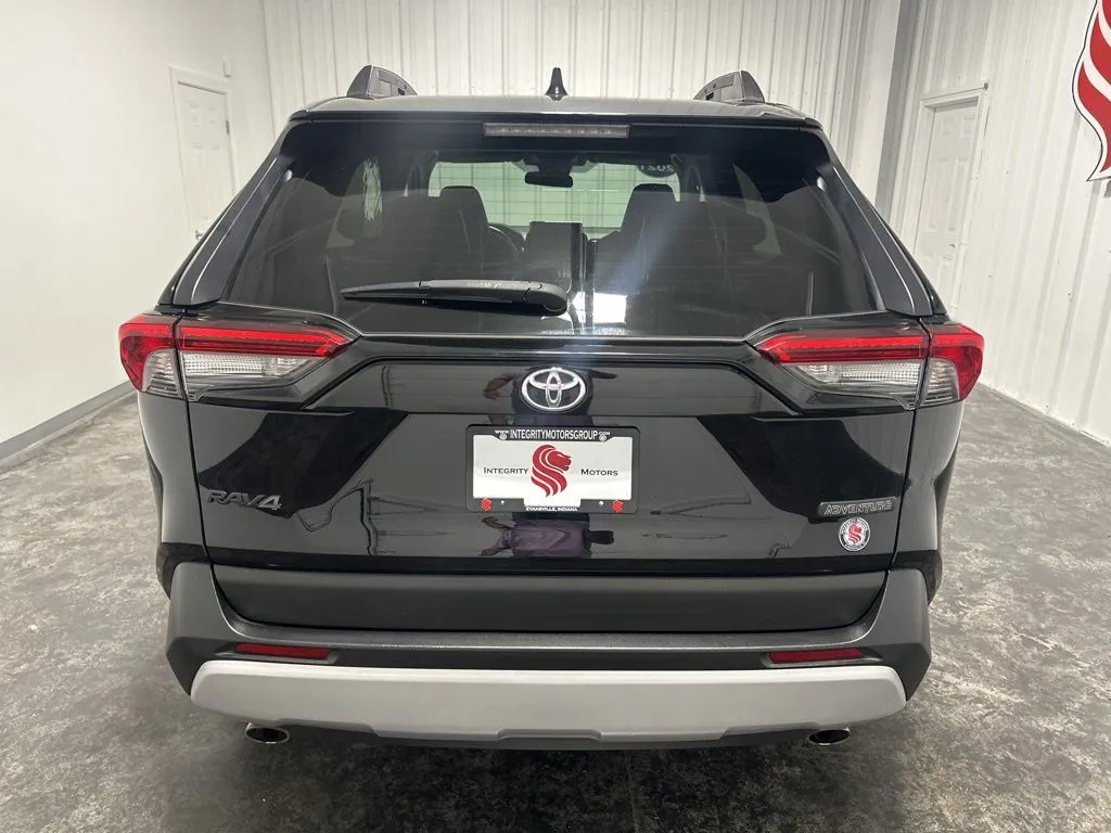 2021 Toyota RAV4 Adventure - Photo 7