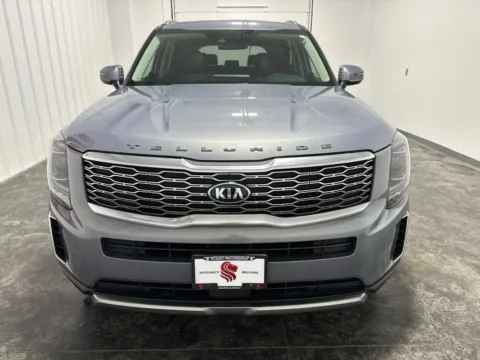 Photos of 2020 Kia Telluride S for sale in Evansville, IN at Integrity Motors Group