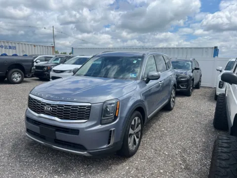 Silver 2020 Kia Telluride S for sale in Evansville, IN