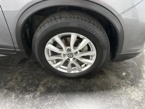 More photos of 2019 Nissan Rogue SV at Integrity Motors Group, IN