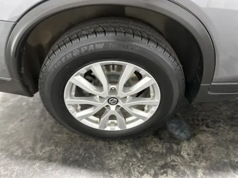 More photos of 2019 Nissan Rogue SV at Integrity Motors Group, IN