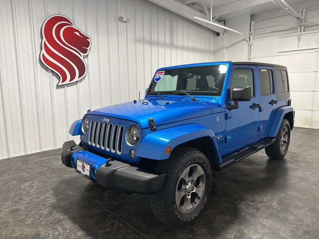 2016 Jeep Wrangler Sahara's photo