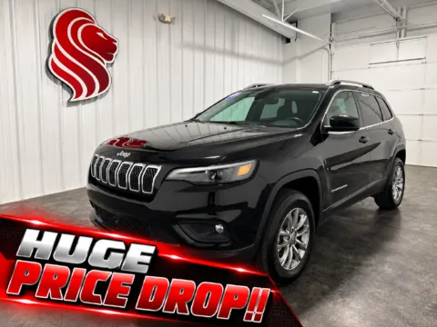 Black 2021 Jeep Cherokee Latitude Lux for sale in Evansville, IN