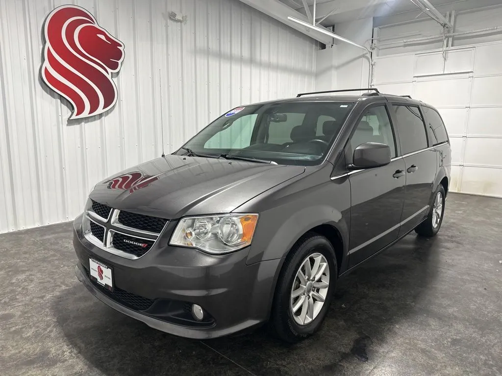2018 Dodge Grand Caravan SXT's photo