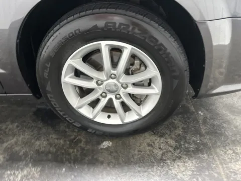 More photos of 2018 Dodge Grand Caravan SXT at Integrity Motors Group, IN