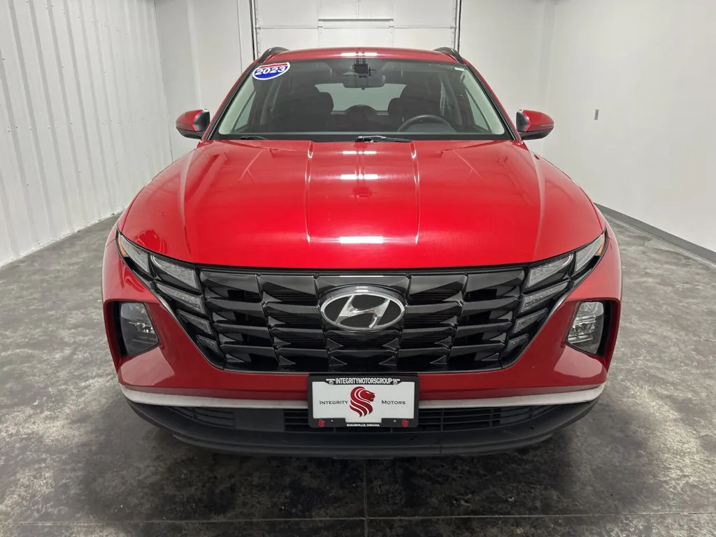 Hyundai Tucson photo 2