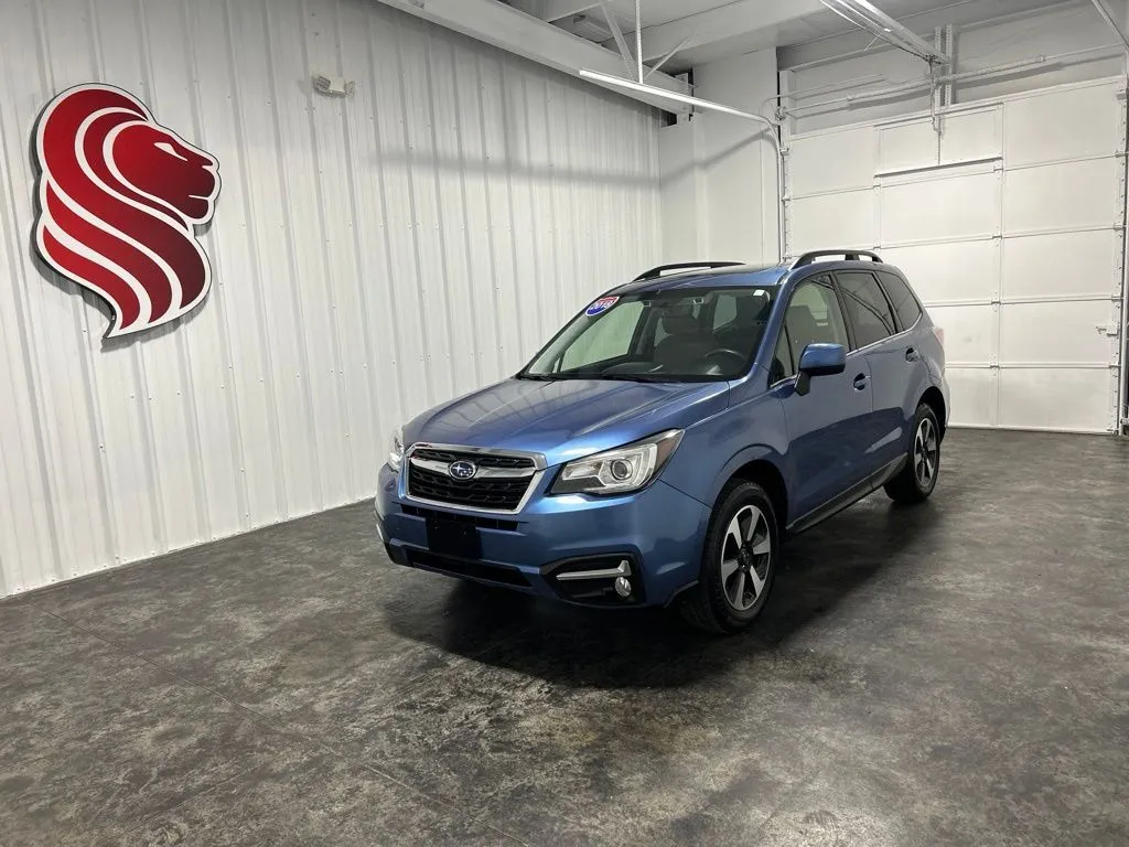 Blue 2018 Subaru Forester 2.5i Limited for sale in Evansville, IN