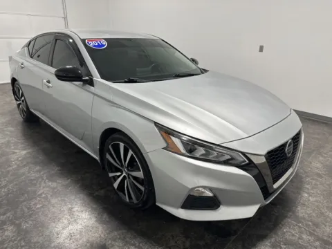 Another view of 2019 Nissan Altima 2.5 SR for sale in Evansville, IN at Integrity Motors Group