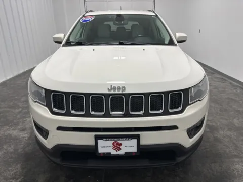 Photos of 2020 Jeep Compass Latitude for sale in Evansville, IN at Integrity Motors Group