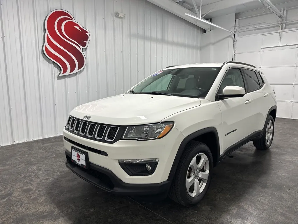 White 2020 Jeep Compass Latitude for sale in Evansville, IN